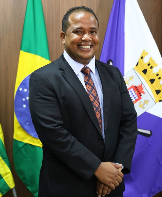 Enzo Samuel